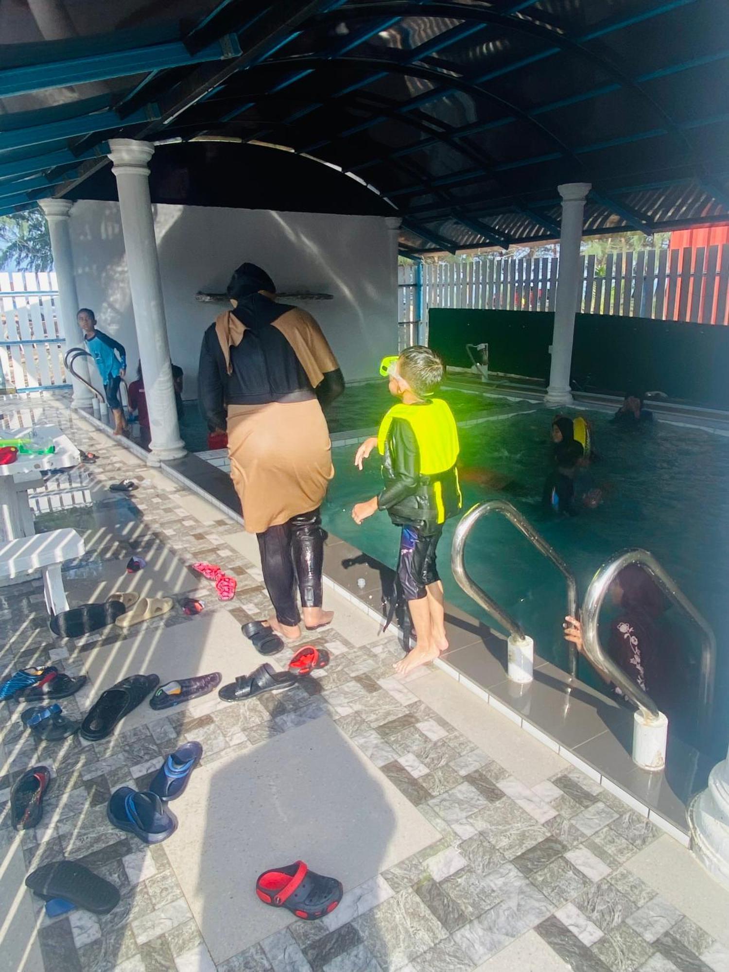 Paka Tamim Seaview Hotel المظهر الخارجي الصورة